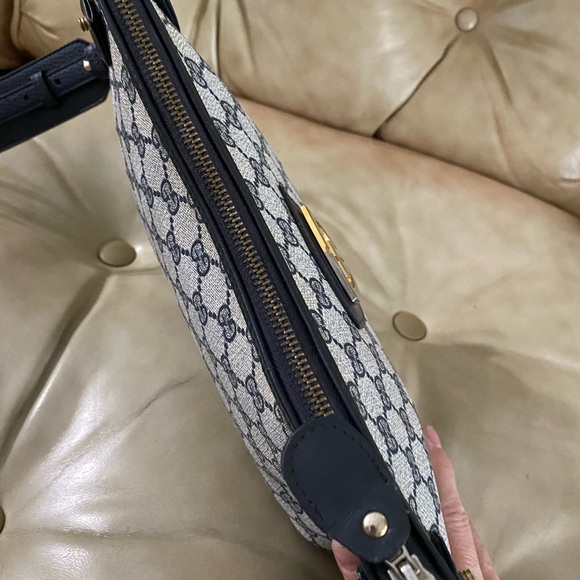 Vintage Gucci GG Bag with Custom Guitar strap - Picture 10 of 13